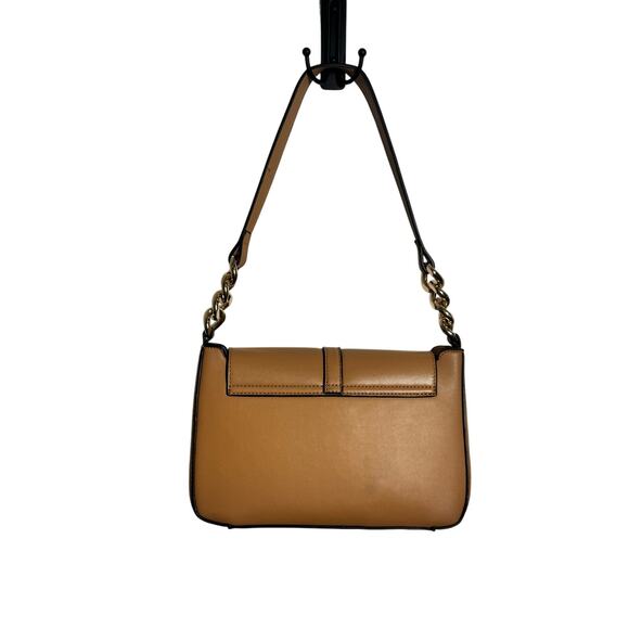 Shoulder Bag Camel Faux Leather Gold Tone Chain Detail Minimal Evening Preppy - Picture 2 of 8